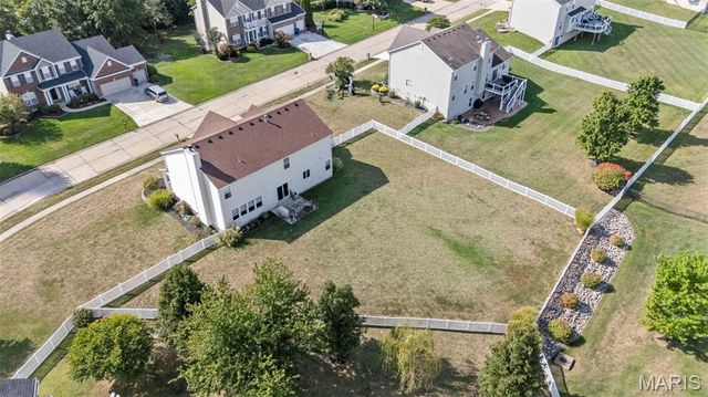 261 Three Cedars Drive, Lake St Louis, MO 63367