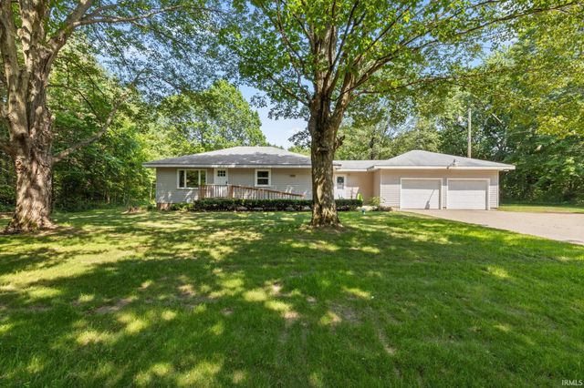 57954 Pear Road, South Bend, IN 46619