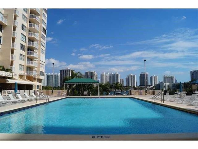 18011 Biscayne Blvd 1503, Aventura, FL 33160