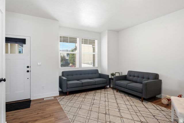 4261 E CENTER POINT ST, Eagle Mountain, UT 84005