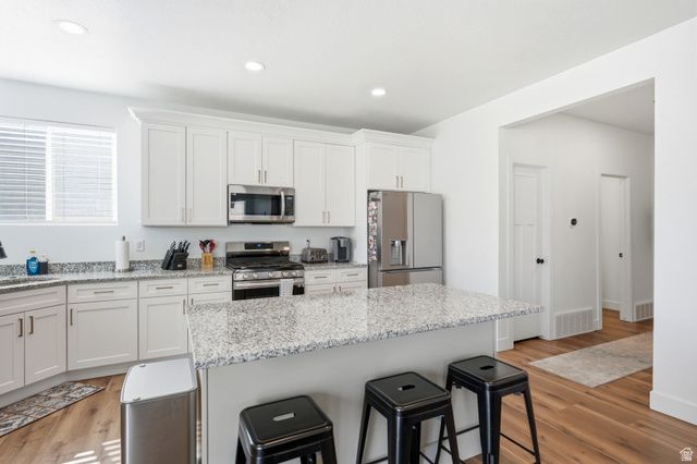 4261 E CENTER POINT ST, Eagle Mountain, UT 84005