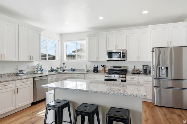 4261 E CENTER POINT ST, Eagle Mountain, UT 84005