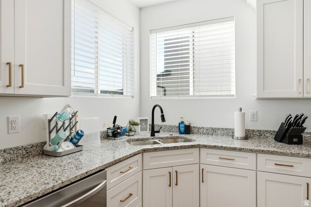 4261 E CENTER POINT ST, Eagle Mountain, UT 84005