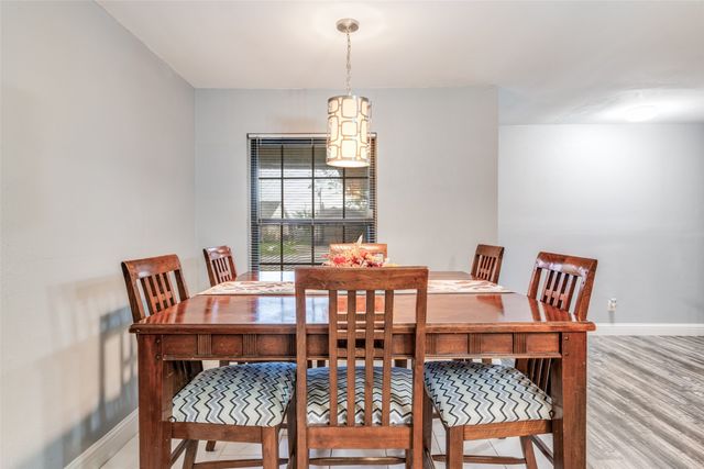 1717 Parkhaven Drive, Seagoville, TX 75159