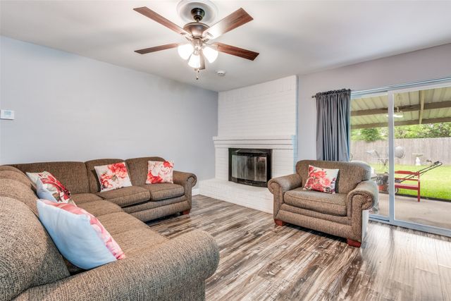 1717 Parkhaven Drive, Seagoville, TX 75159