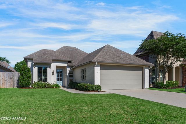 121 Fairwood Drive, Broussard, LA 70518