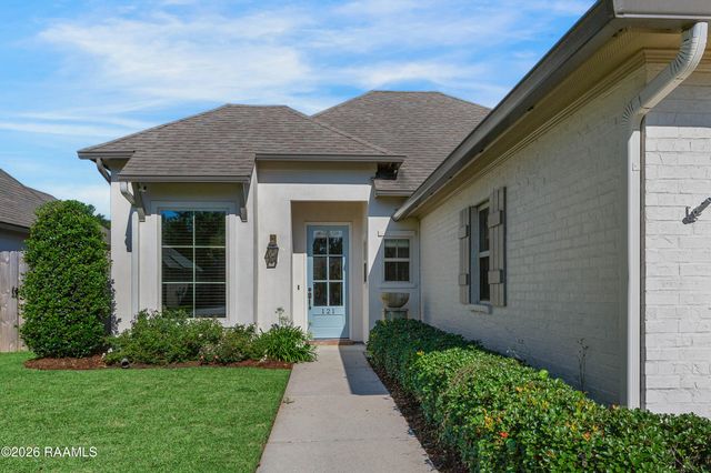 121 Fairwood Drive, Broussard, LA 70518