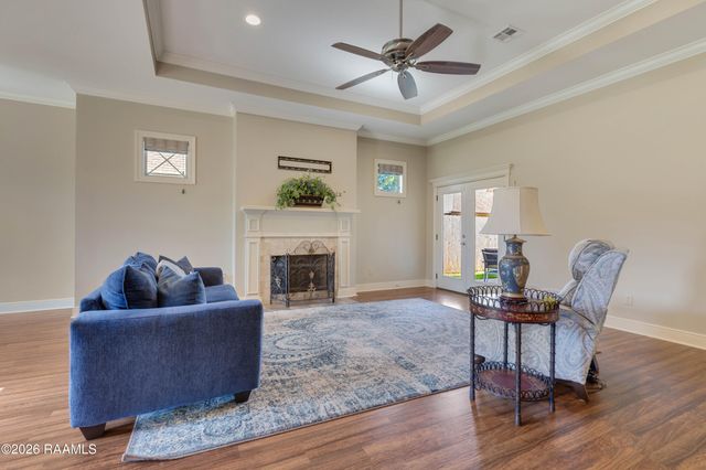121 Fairwood Drive, Broussard, LA 70518
