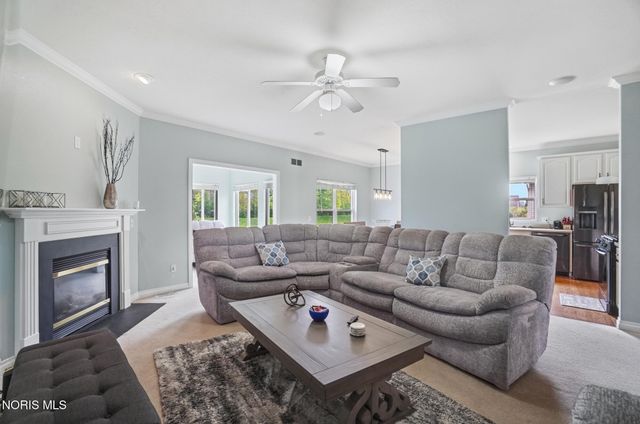 7101 Offshore Drive, Maumee, OH 43537