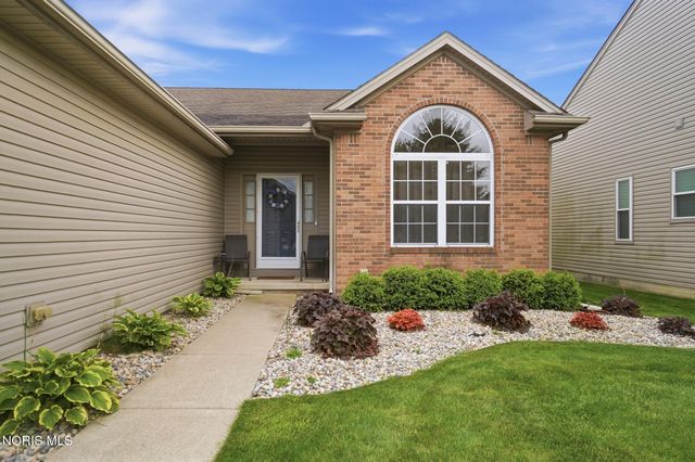7101 Offshore Drive, Maumee, OH 43537