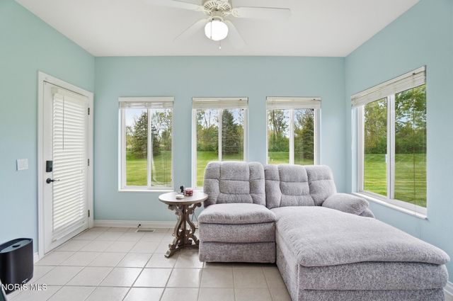 7101 Offshore Drive, Maumee, OH 43537