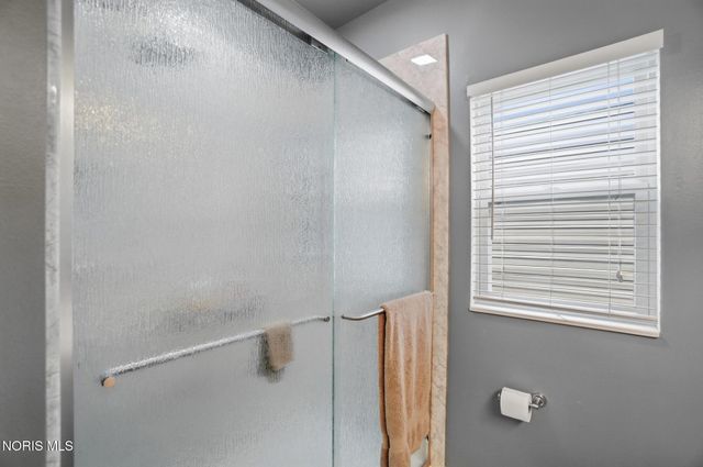 7101 Offshore Drive, Maumee, OH 43537