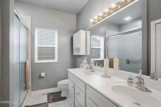 7101 Offshore Drive, Maumee, OH 43537