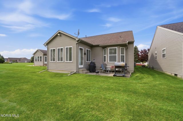 7101 Offshore Drive, Maumee, OH 43537