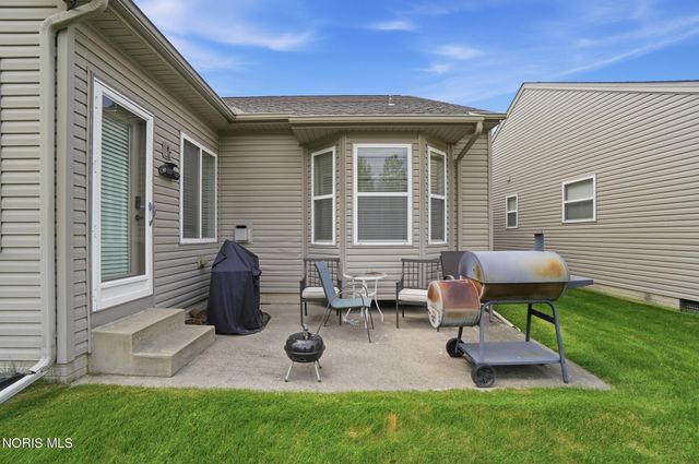 7101 Offshore Drive, Maumee, OH 43537