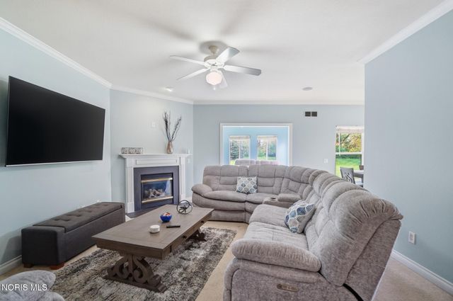 7101 Offshore Drive, Maumee, OH 43537