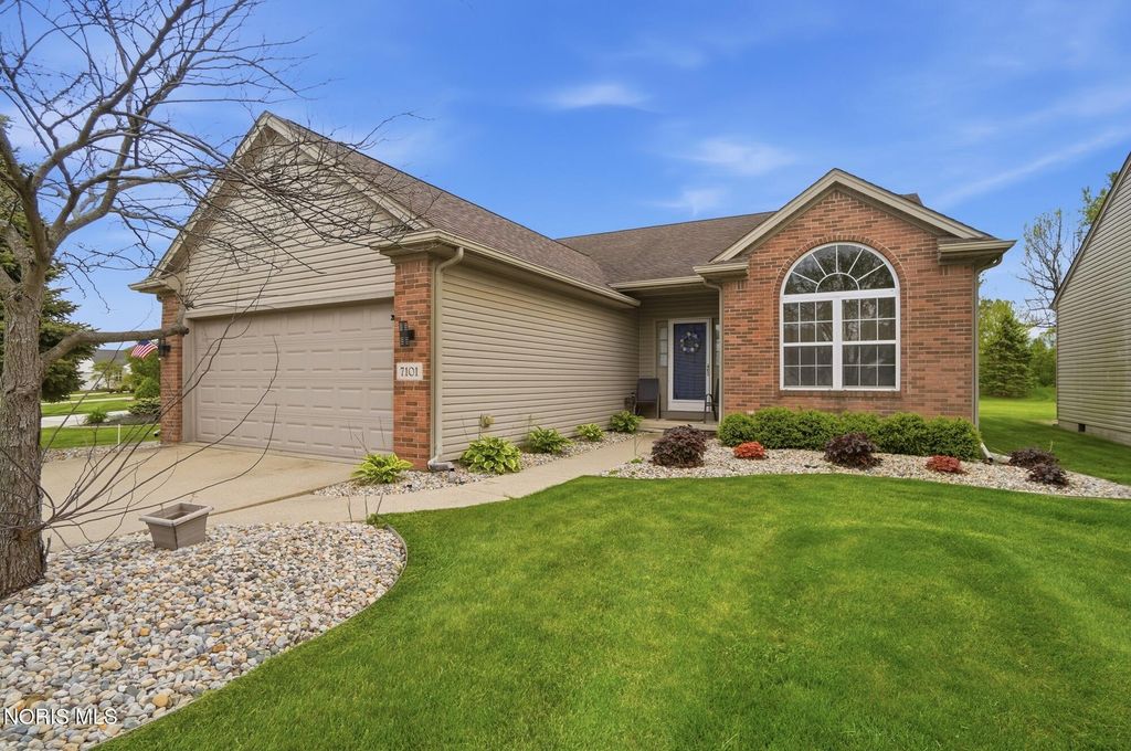 7101 Offshore Drive, Maumee, OH 43537