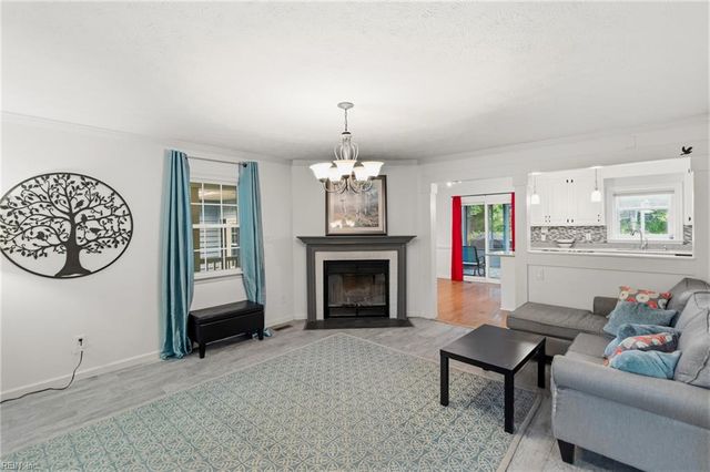 152 The Maine, Williamsburg, VA 23185