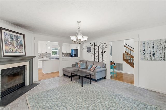 152 The Maine, Williamsburg, VA 23185