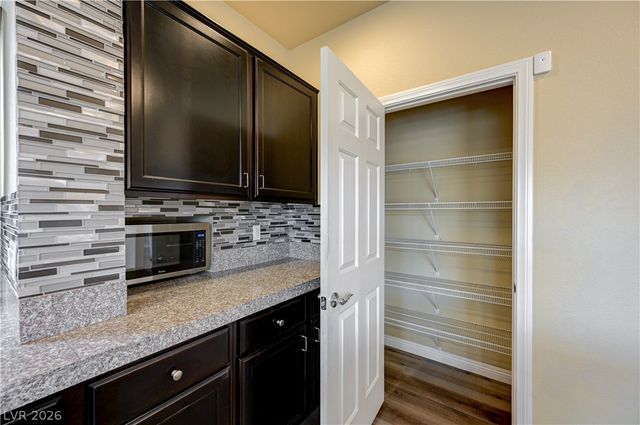 6396 Cascade Cliffs Court, Las Vegas, NV 89139