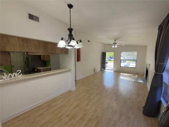 14662 NORWOOD OAKS DRIVE 204, Tampa, FL 33613