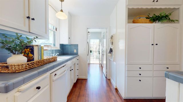 730 E Home Avenue, Fresno, CA 93728