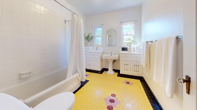 730 E Home Avenue, Fresno, CA 93728