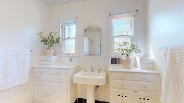 730 E Home Avenue, Fresno, CA 93728