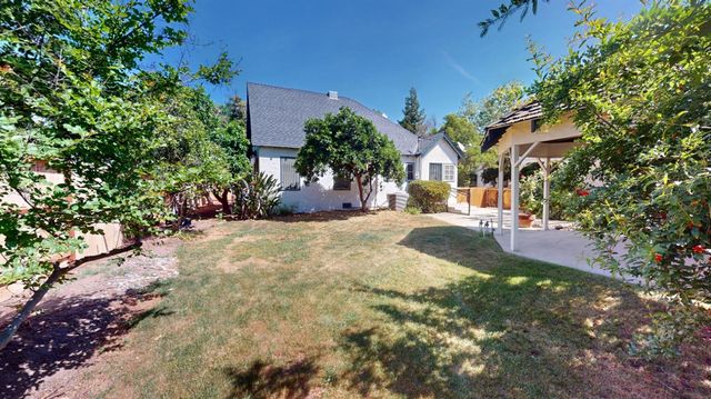 730 E Home Avenue, Fresno, CA 93728