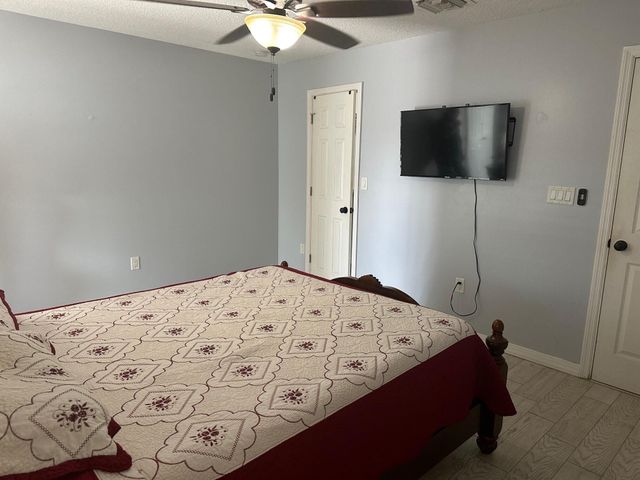 1077 Fernlea Drive, West Palm Beach, FL 33417