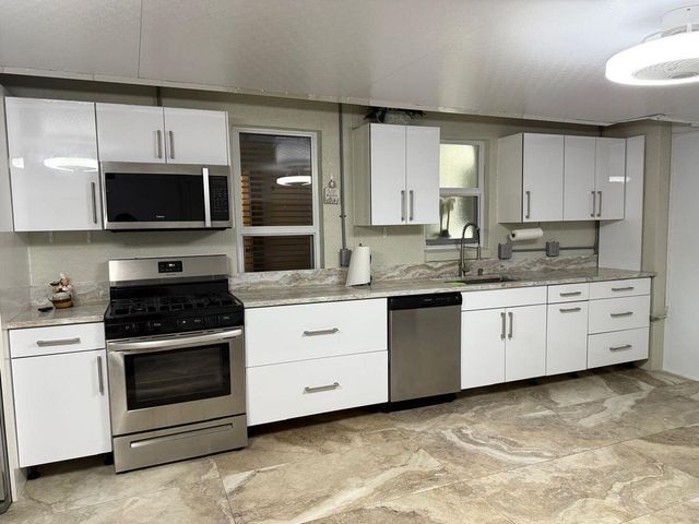 1077 Fernlea Drive, West Palm Beach, FL 33417