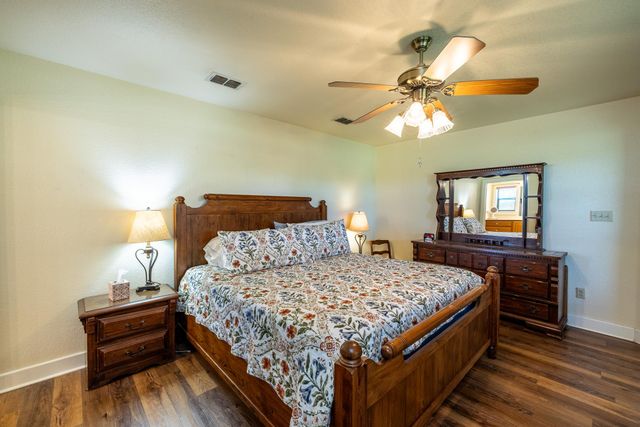 6589 State Highway 304, Harwood, TX 78632