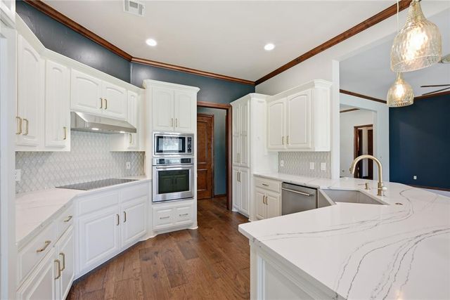 17736 Clifford Farms Road, Edmond, OK 73012