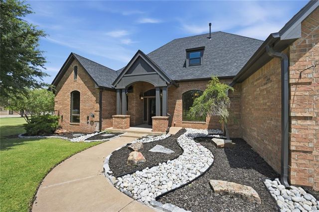17736 Clifford Farms Road, Edmond, OK 73012