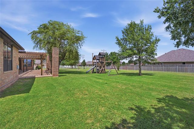 17736 Clifford Farms Road, Edmond, OK 73012