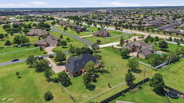 17736 Clifford Farms Road, Edmond, OK 73012