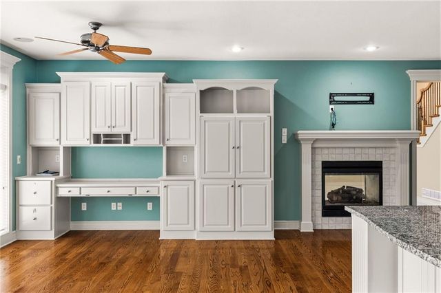 14304 ENGLAND Street, Overland Park, KS 66221