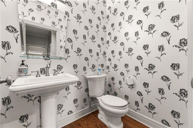 14304 ENGLAND Street, Overland Park, KS 66221