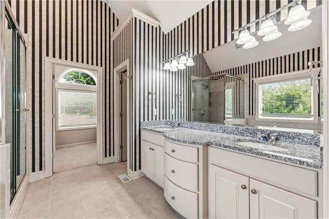 14304 ENGLAND Street, Overland Park, KS 66221
