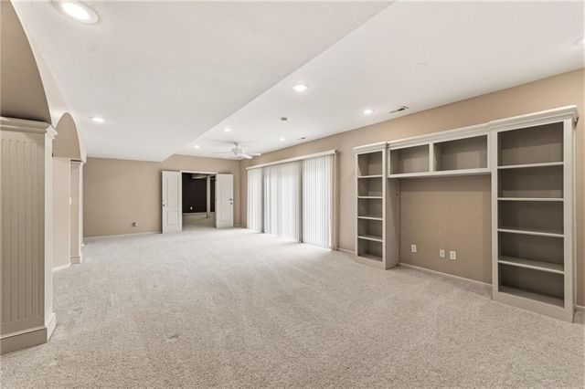 14304 ENGLAND Street, Overland Park, KS 66221