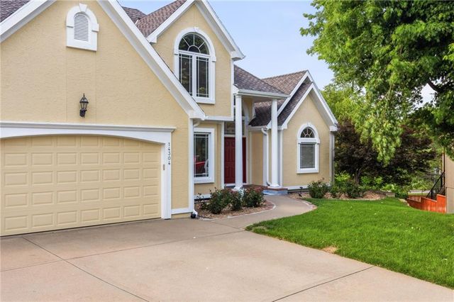 14304 ENGLAND Street, Overland Park, KS 66221