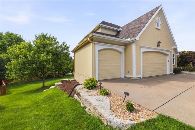 14304 ENGLAND Street, Overland Park, KS 66221