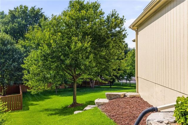 14304 ENGLAND Street, Overland Park, KS 66221