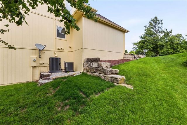 14304 ENGLAND Street, Overland Park, KS 66221