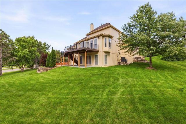 14304 ENGLAND Street, Overland Park, KS 66221