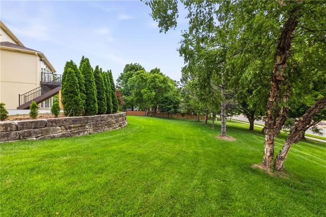 14304 ENGLAND Street, Overland Park, KS 66221