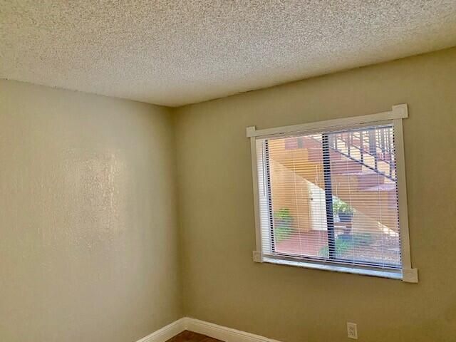 6051 10th Avenue N 136, Greenacres, FL 33463