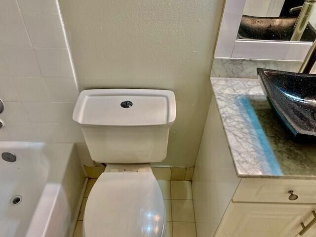 6051 10th Avenue N 136, Greenacres, FL 33463