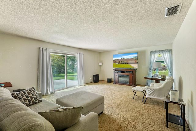 8460 Bonita Downs Dr, Fair Oaks, CA 95628