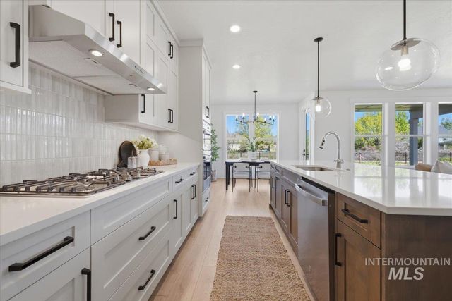 544 W Millstone St, Middleton, ID 83644